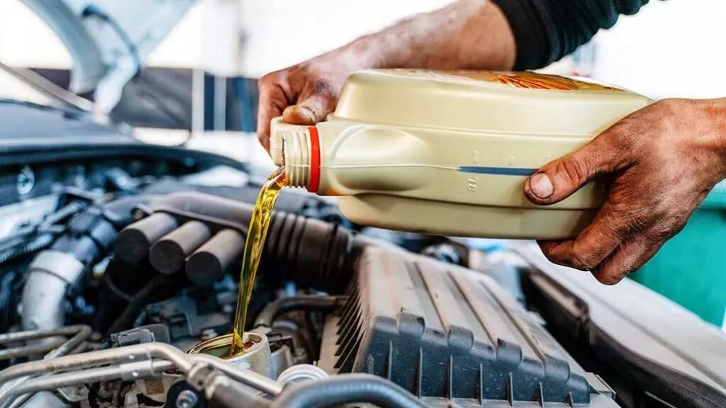 علامت های تعویض روغن گیربکس